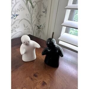 Australia Souvenir, Unique : Salt & Pepper Shakers I ❤️Australia